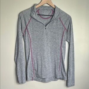 Orvis trout Bum Women's Gray Long Sleeve Top Small